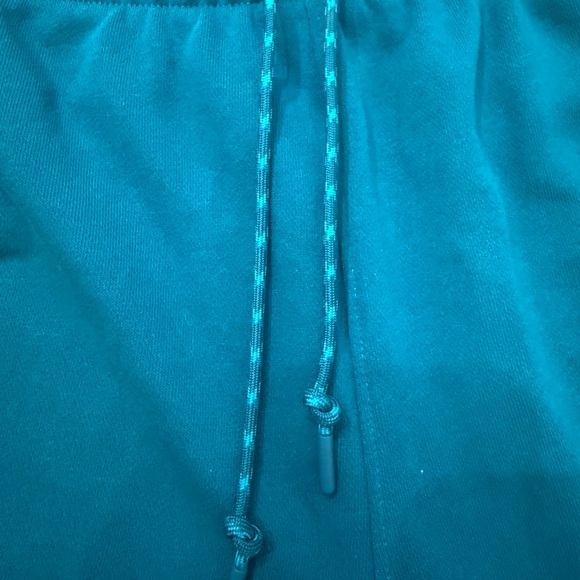 Under Armour Men's Teal Athletic Shorts - Picture 6 of 6